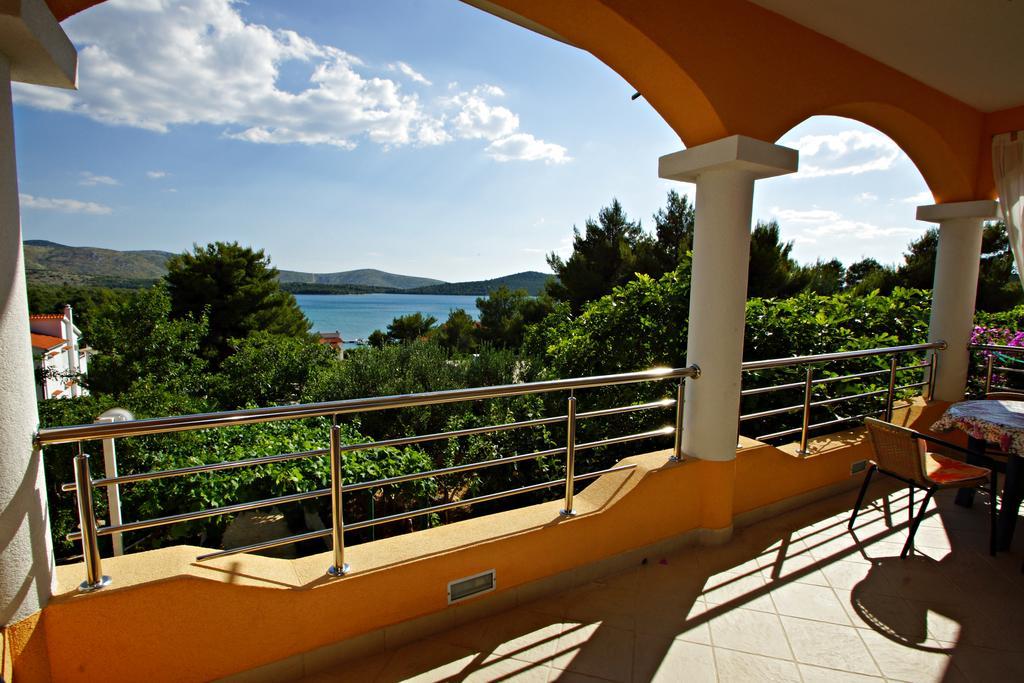 ז'אבוריץ' Apartments Villa Ra מראה חיצוני תמונה